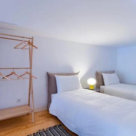 New Legend Apartment